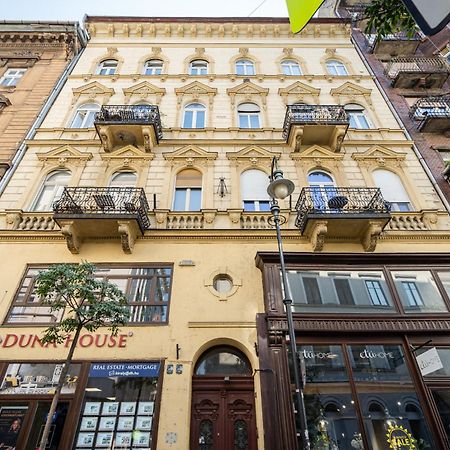 Kiraly 33 - Hidden Gem - Best Location By Bqa Budapest Kültér fotó