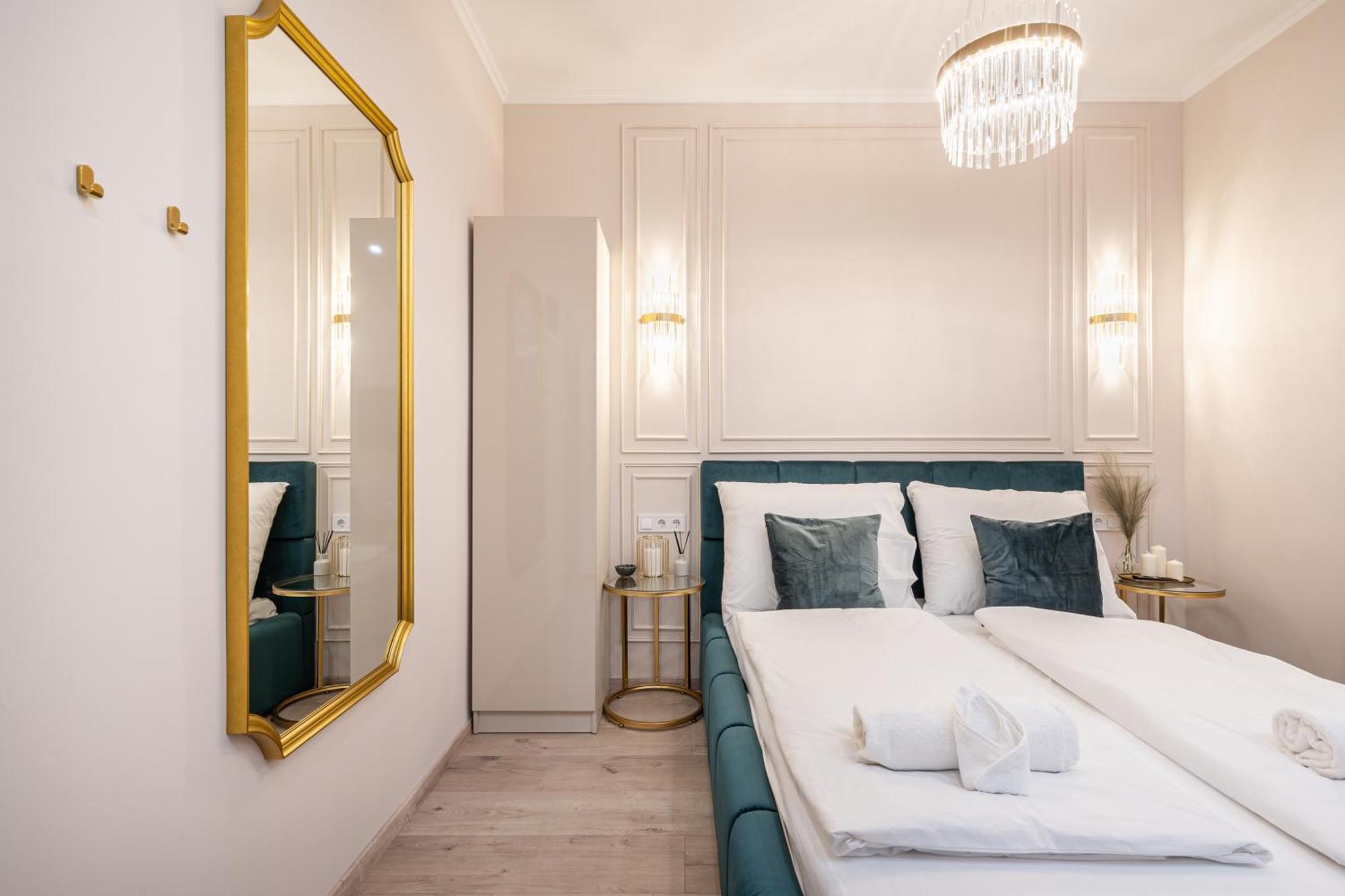 Kiraly 33 - Hidden Gem - Best Location By Bqa Budapest Kültér fotó