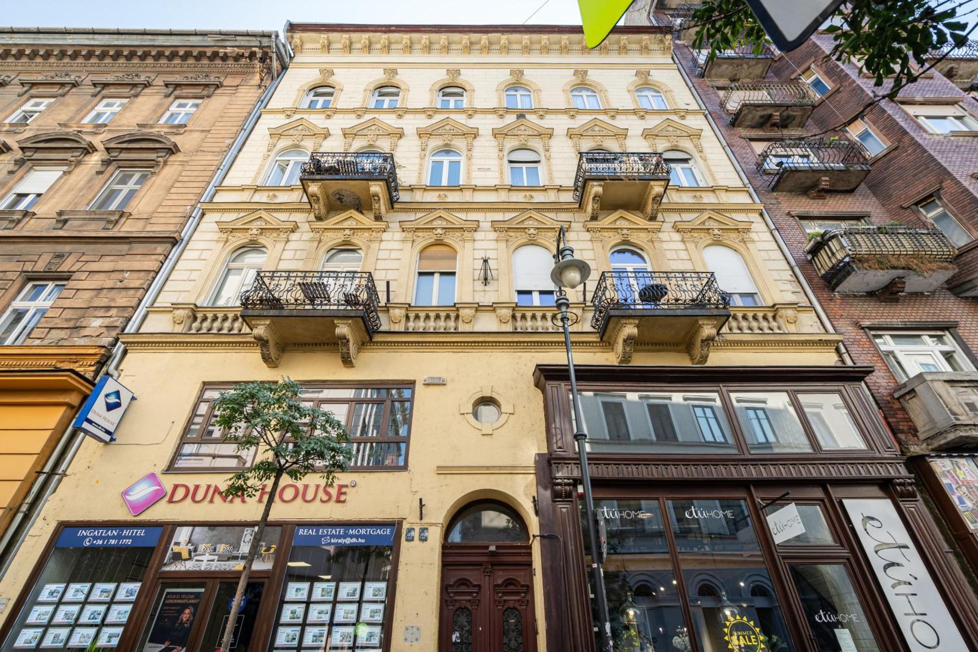 Kiraly 33 - Hidden Gem - Best Location By Bqa Budapest Kültér fotó
